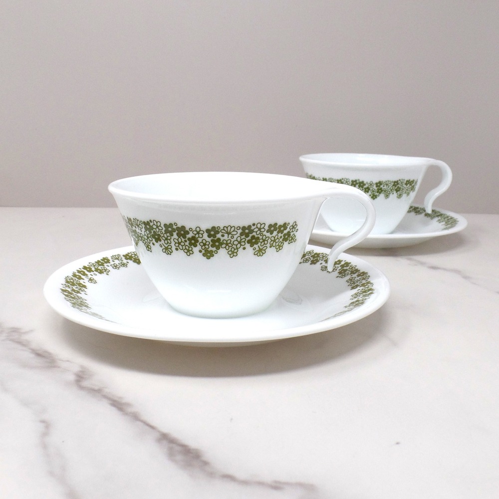 Vintage Corelle Tea Cup & Saucer, Spring Blossom Green Crazy Daisy, set of 2